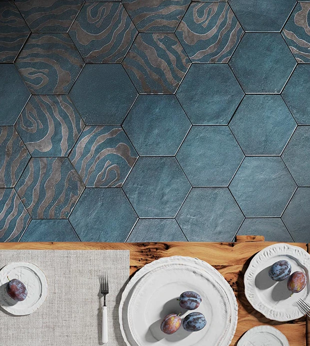 Pavimento in gres porcellanato mosaico esagonale decorativo